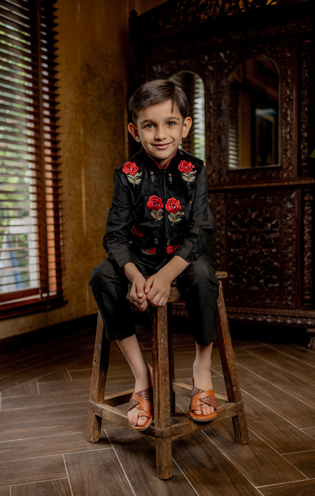 BLACK BUNDI KURTA SET WITH RED ROSE EMBROIDERY