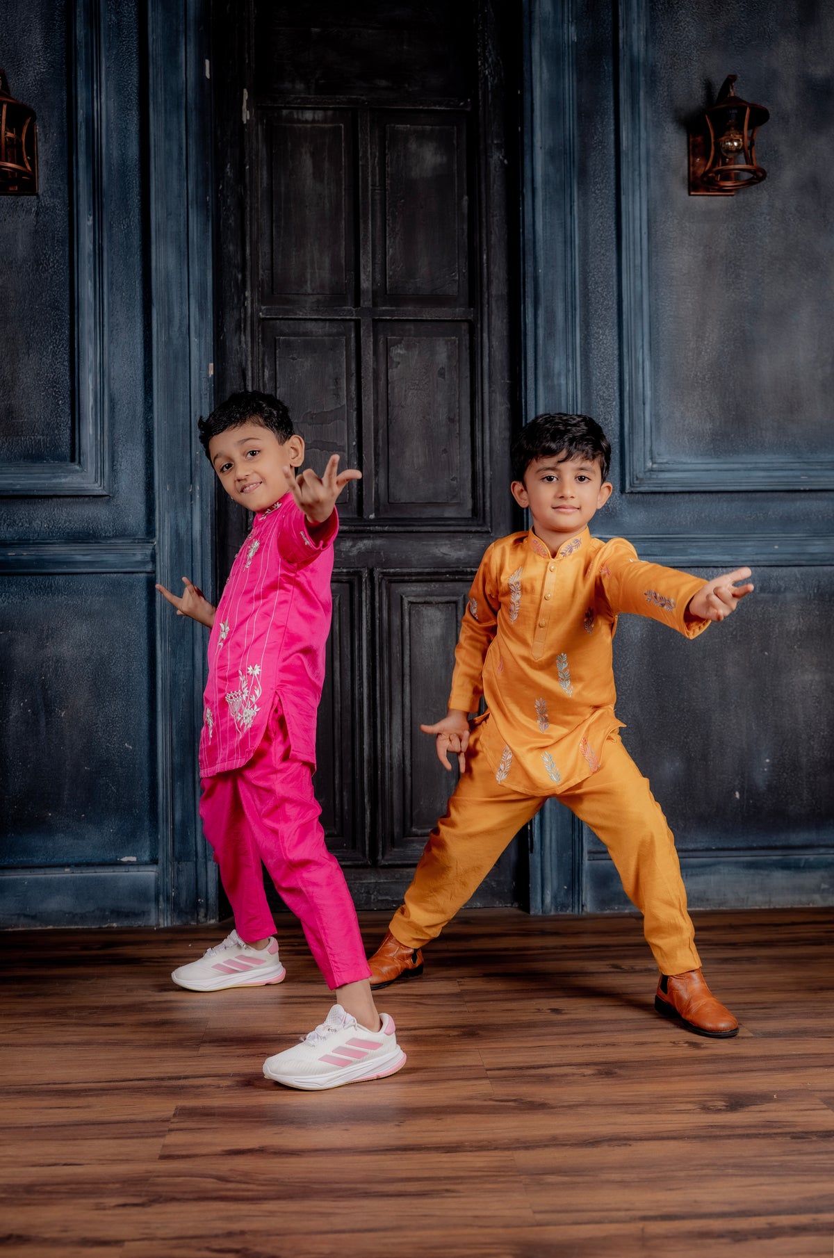 MAGENTA KURTA
