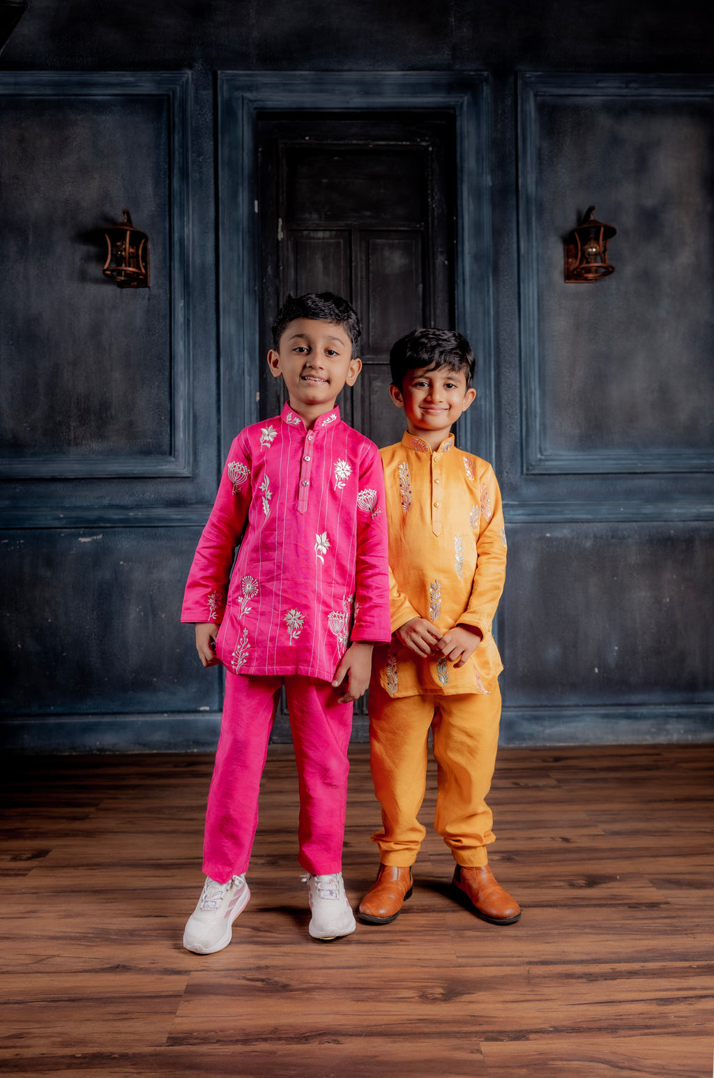 MAGENTA KURTA