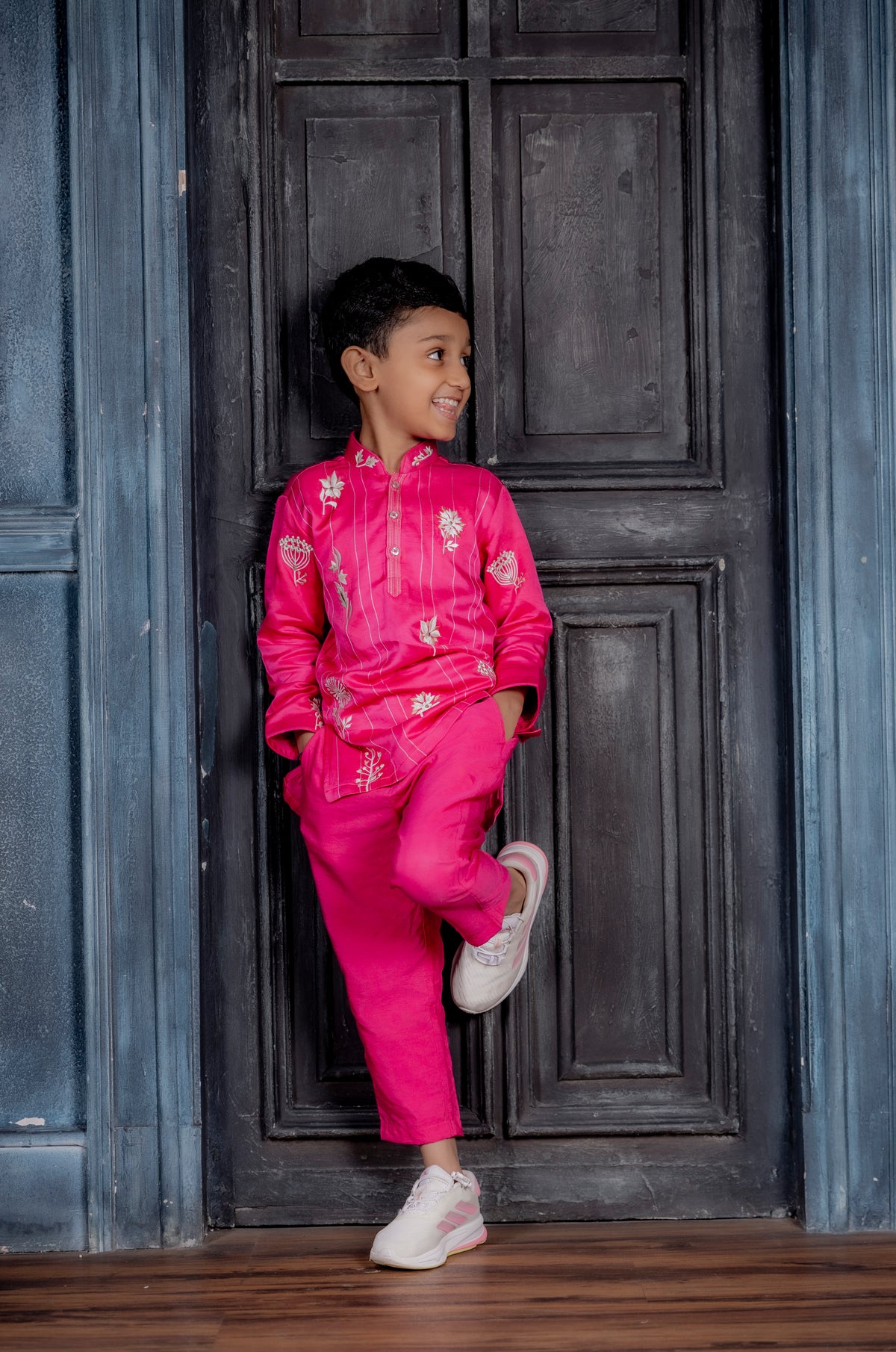 MAGENTA KURTA