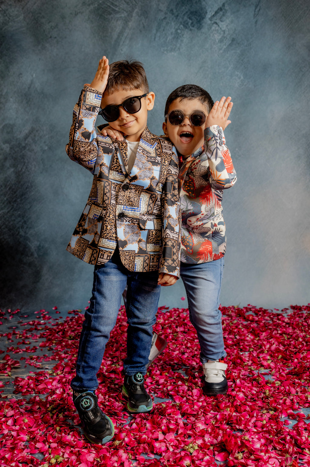 FLORAL PRINTED JACKET